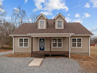 1099 Old County House Rd, Charlotte, TN, 37036
