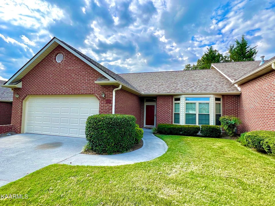 1st image of 810 Sterchi Park Way