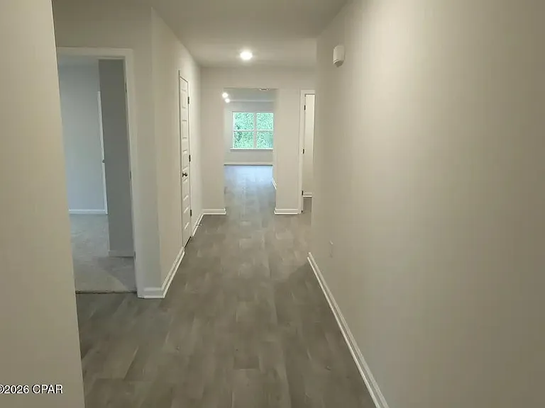 3904 Silver Spur Rd — Photo 3