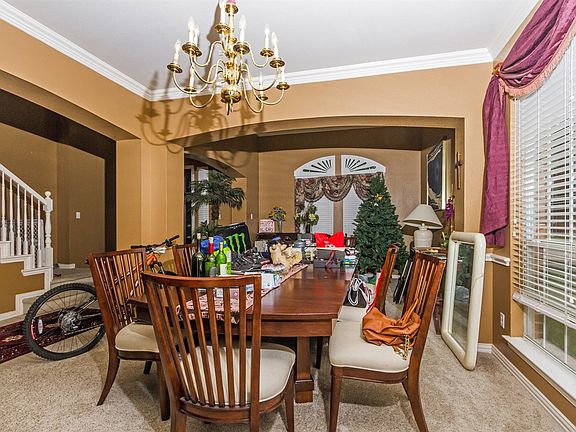 4th image of 9400 Patagonia Ln