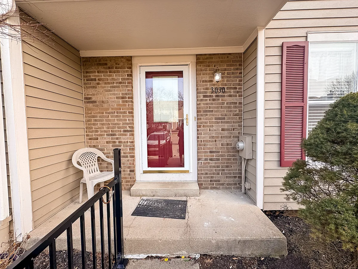 Building Photo - 3030 Stratford Ct