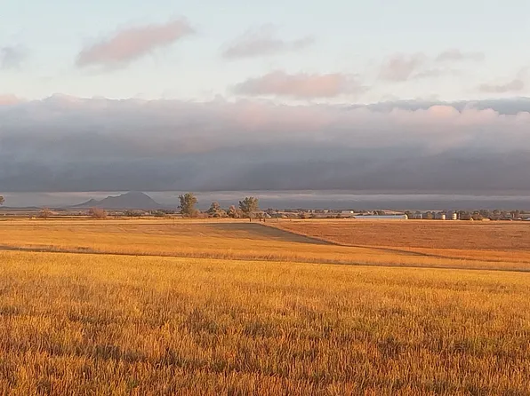 6th St, Newell, SD 57760