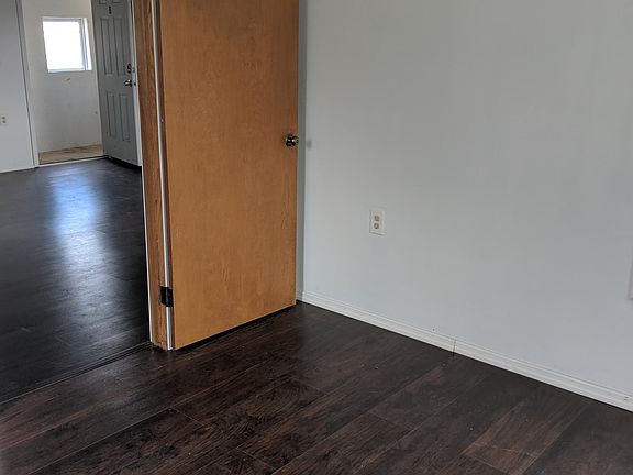 4th image of 245 Eddy St #B