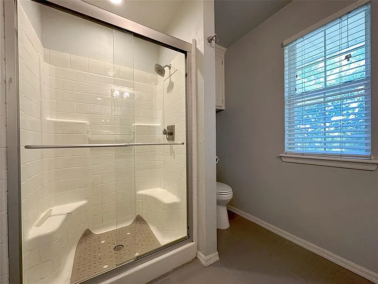 2812 Eaton Dr — Photo 12