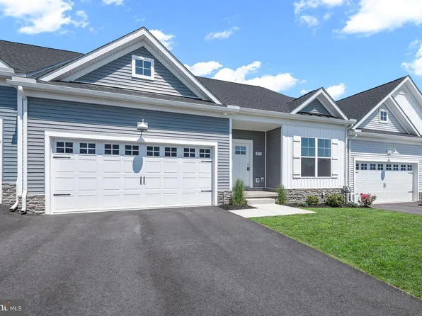 95 Bailey Dr, Hanover, PA 17331