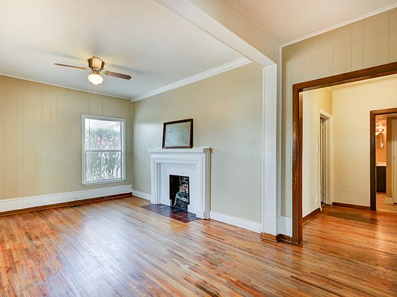 3rd image of 1801 E Glenwood Ave