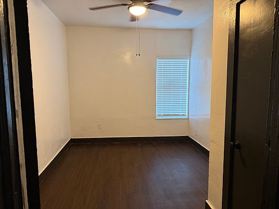 3rd image of 327 W 13th St
