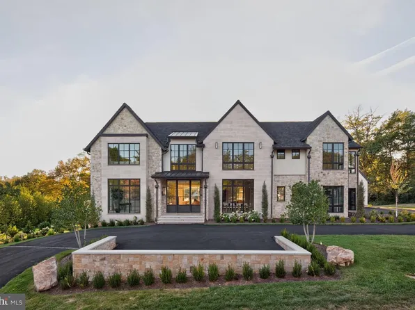1306 Ballantrae Ct, McLean, VA 22101