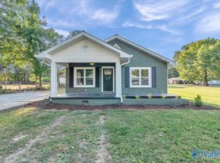 604 South St, Scottsboro, AL 35768