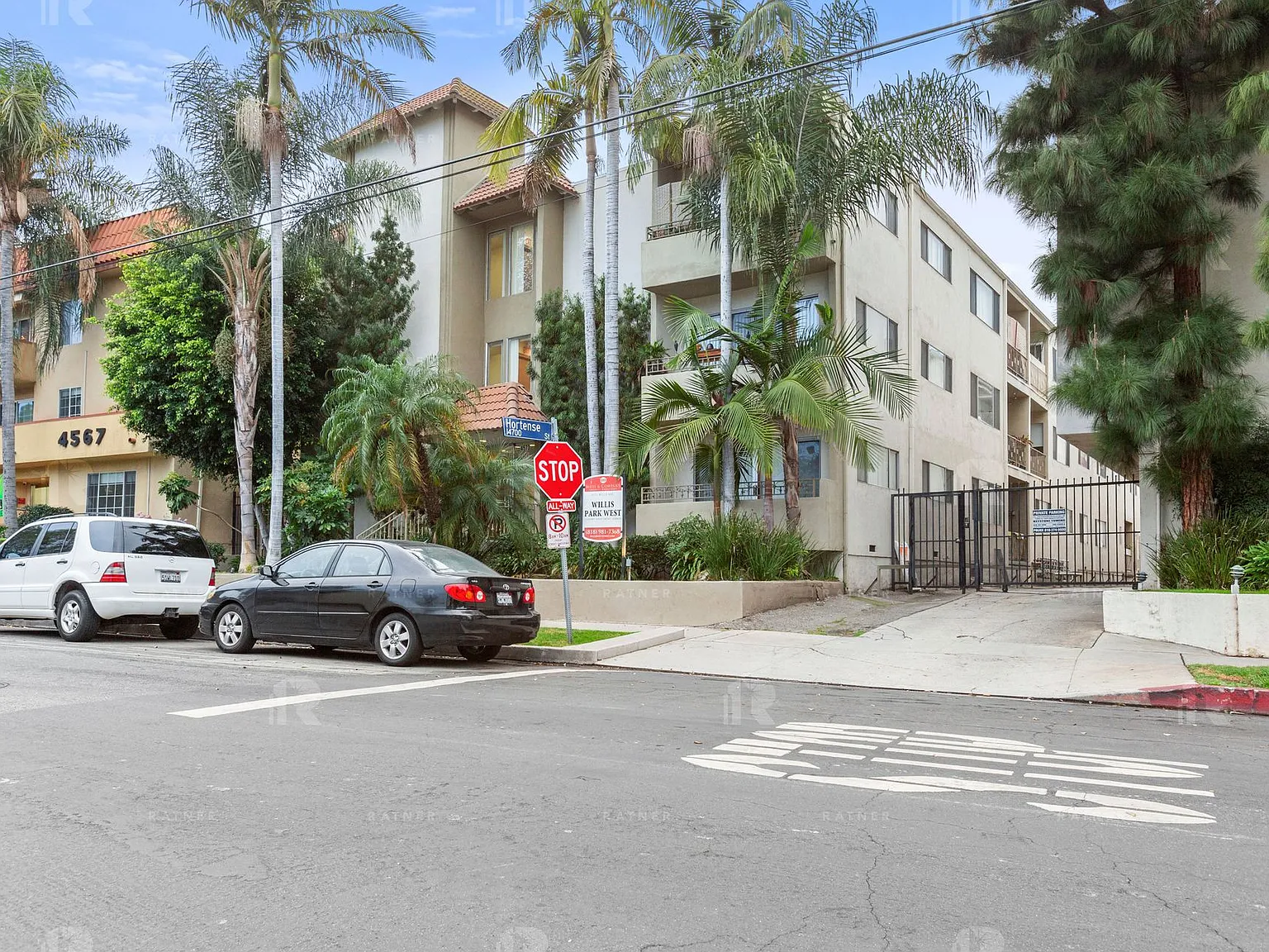 (An/Ti/Yo:B) Willis Park West — Photo 2