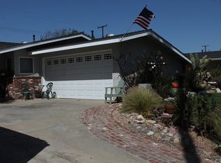 928 Senate St, Costa Mesa, CA 92627