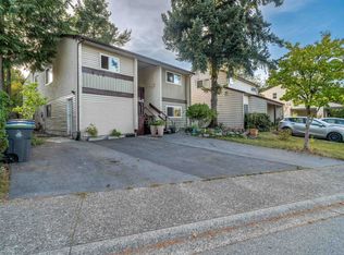 7147 129a St, Surrey, BC V3W6T4