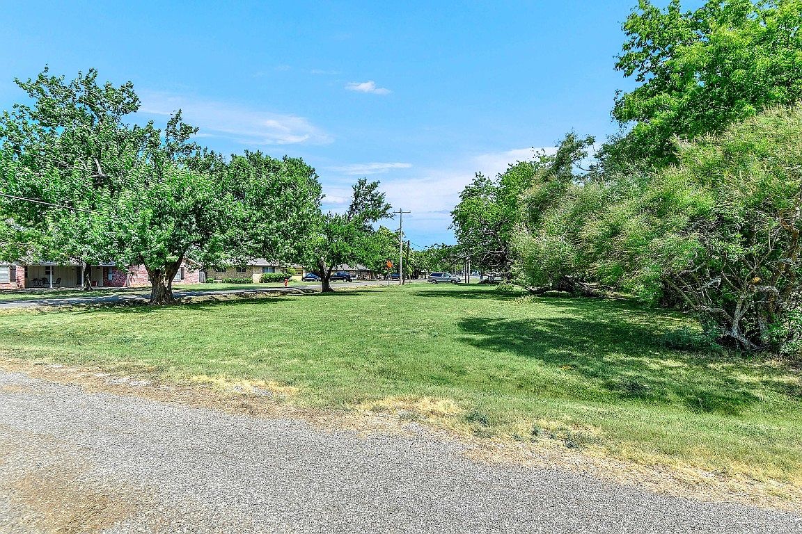 N Lackey St, Tom Bean, TX 75489 | Zillow