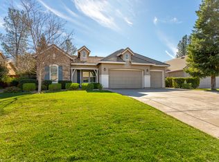 4375 Chinook Dr, Redding, CA 96002