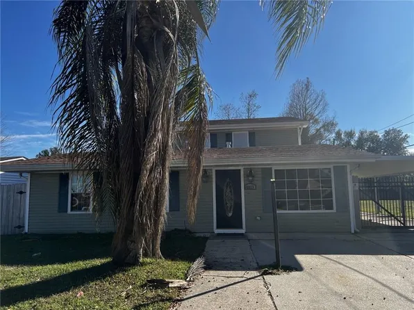 2813 Riverbend Dr, Violet, LA 70092