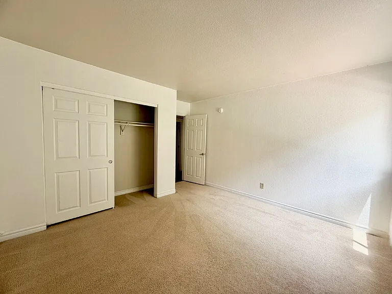5493 Indian River Dr #375 — Photo 15