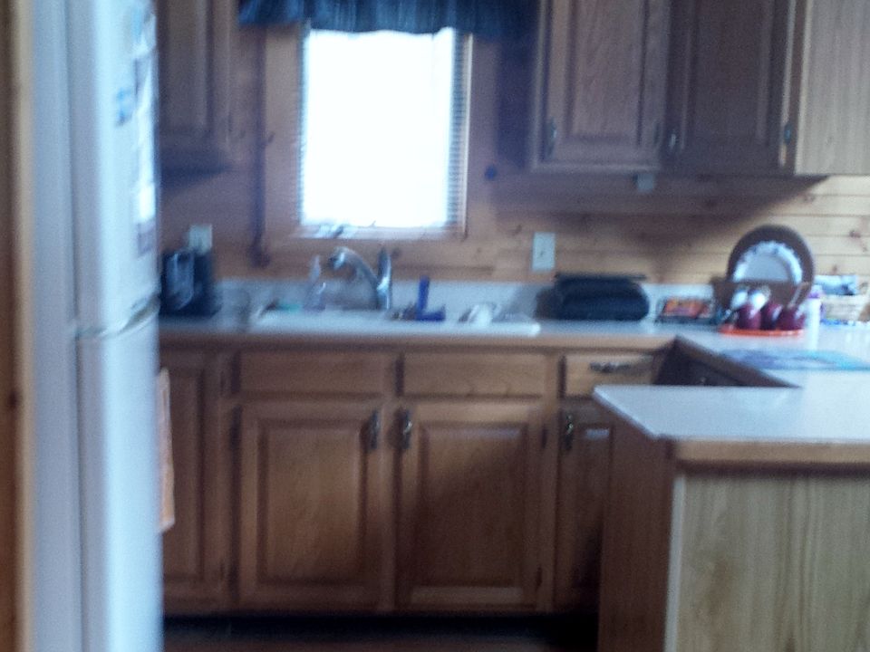 1st image of 554 W Margaret St