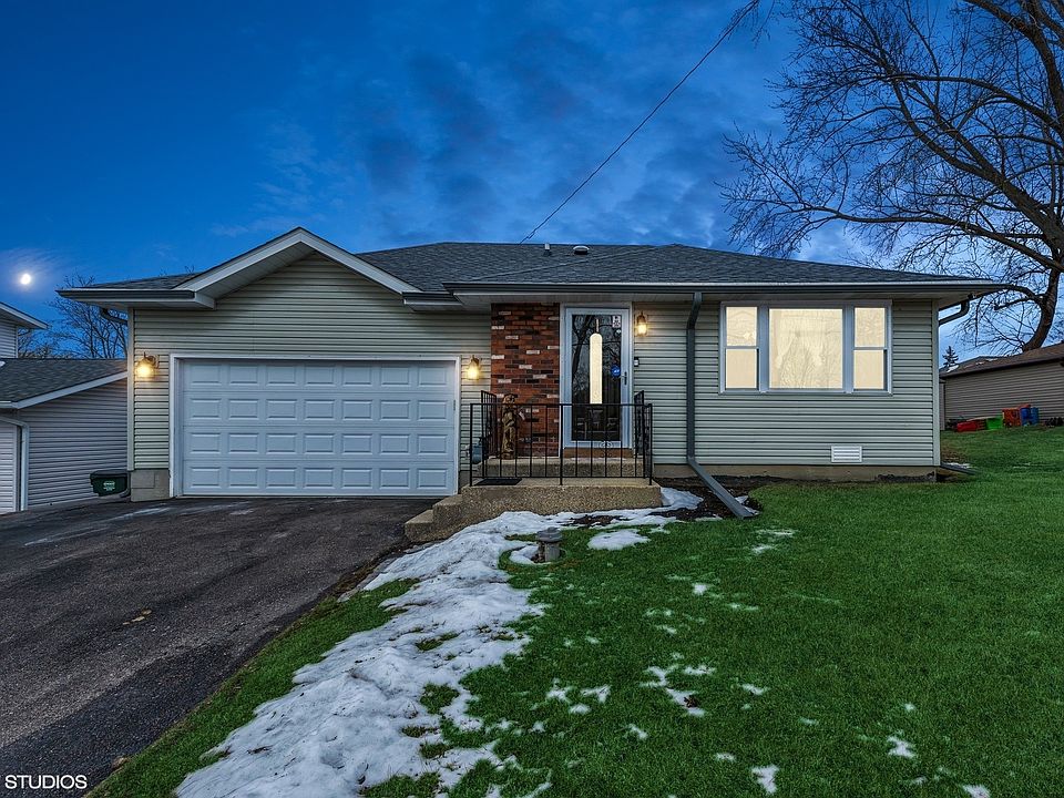 1st image of 22114 W Loon Dr