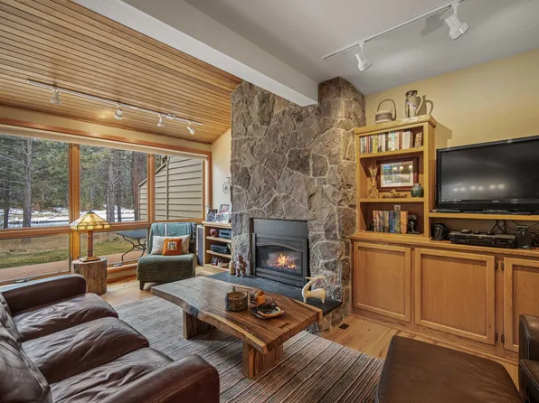 17675 Bittern Ln #19, Bend, OR 97707