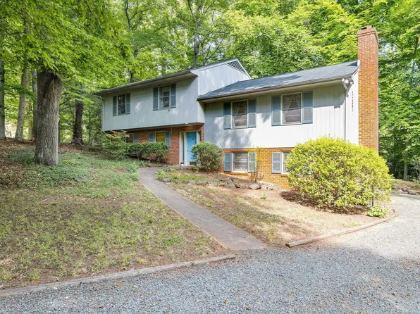 2514 Hillwood Pl, Charlottesville, VA 22901