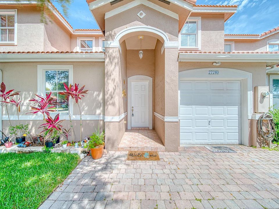 1st image of 27240 SW 138th Path