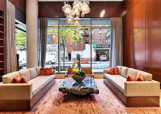 Rented by Compass | media 39