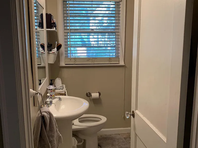2646 Green Meadows Ln — Photo 11