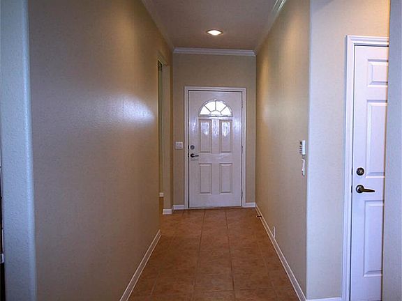 3rd image of 11010 Overland Trail Dr