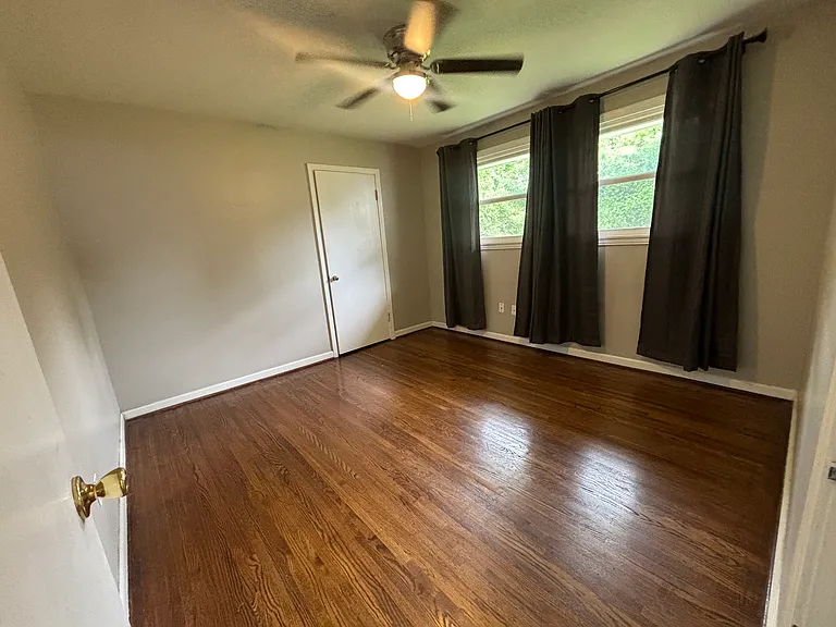 1027 Preston Dr #2 — Photo 7