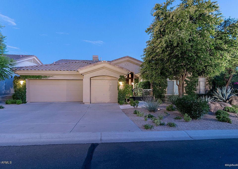 1st image of 8913 E Calle De Las Brisas