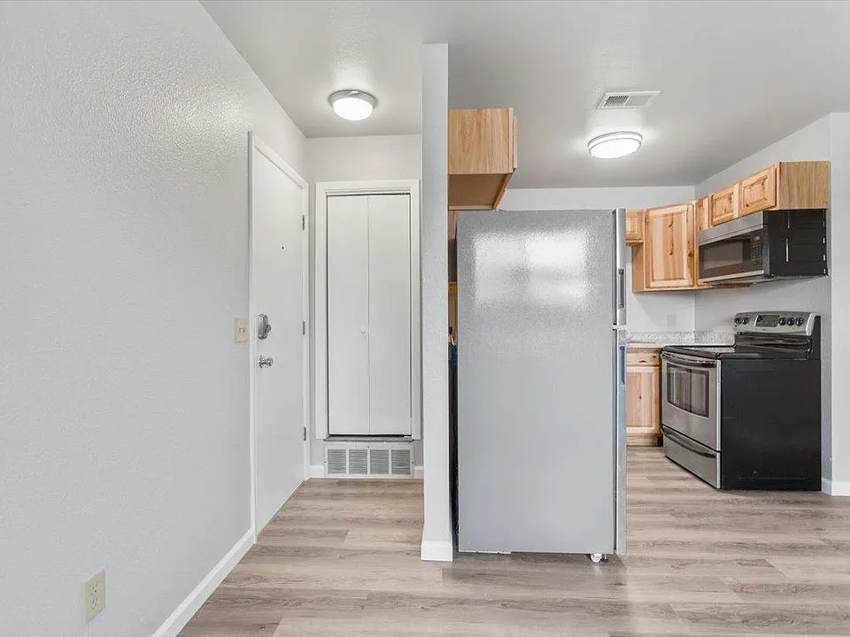 340 Bench Blvd #5