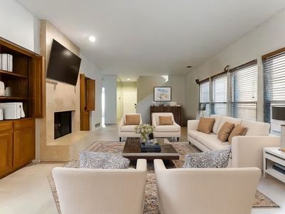 5951 Preston Valley Dr, Dallas, TX, 75240