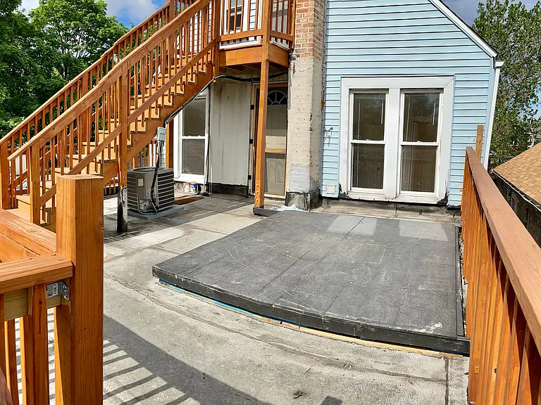 1903 N Kildare Ave #2 — Photo 22