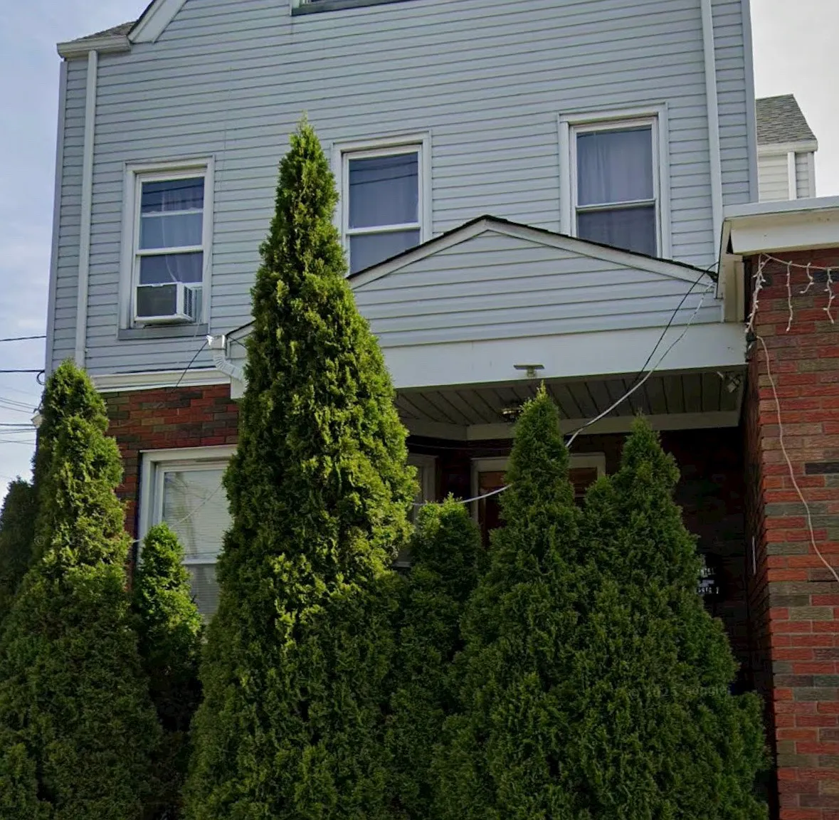 3 bed, 952 sqft, $2,900 — Photo 1