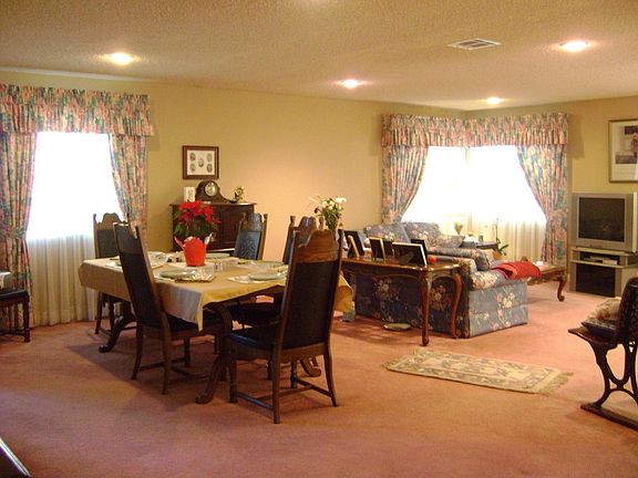 Living/Dining Room