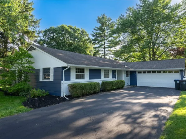 289 Monarch Rd, Centerville, OH 45458