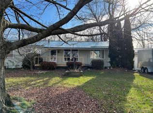 10691 Perry St, Irving, NY 14081