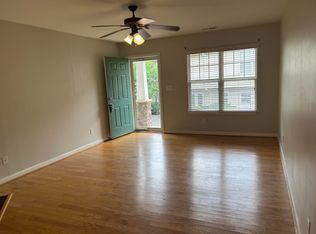15 Singleton Ln, Fletcher, NC 28732