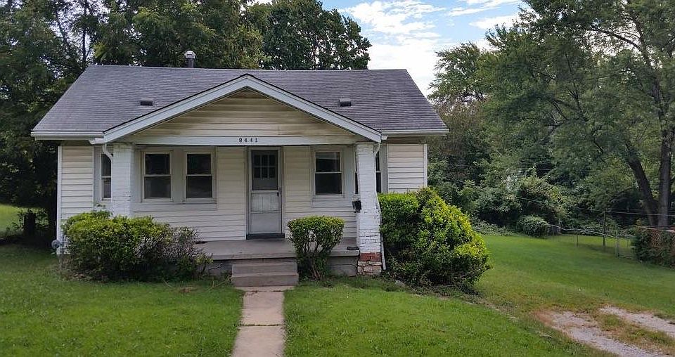 1st image of 8441 Flora Ave