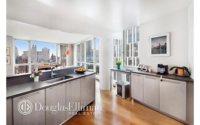 Sold by Douglas Elliman | media 4
