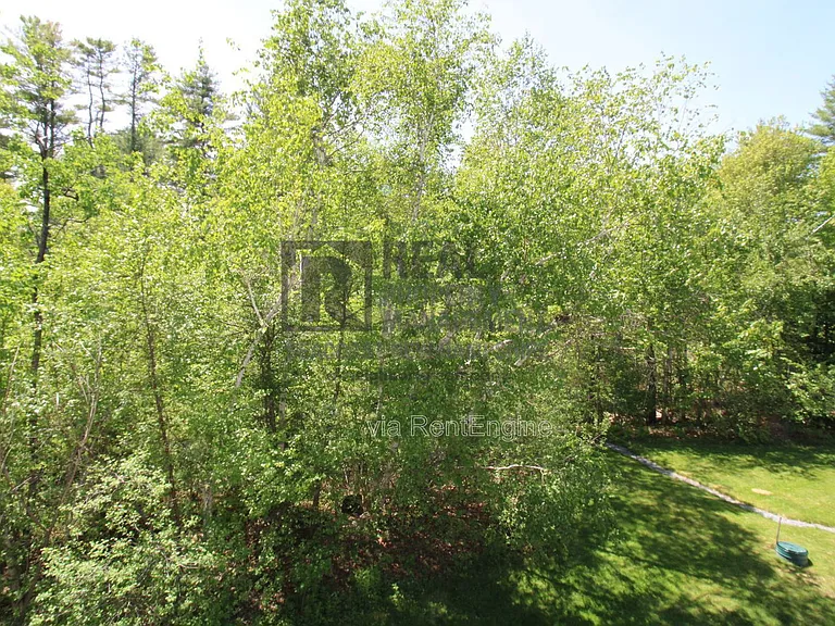 28 Ivy Ln #12 — Photo 10