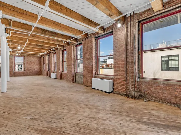 85 N 3rd St APT 404, Brooklyn, NY 11249