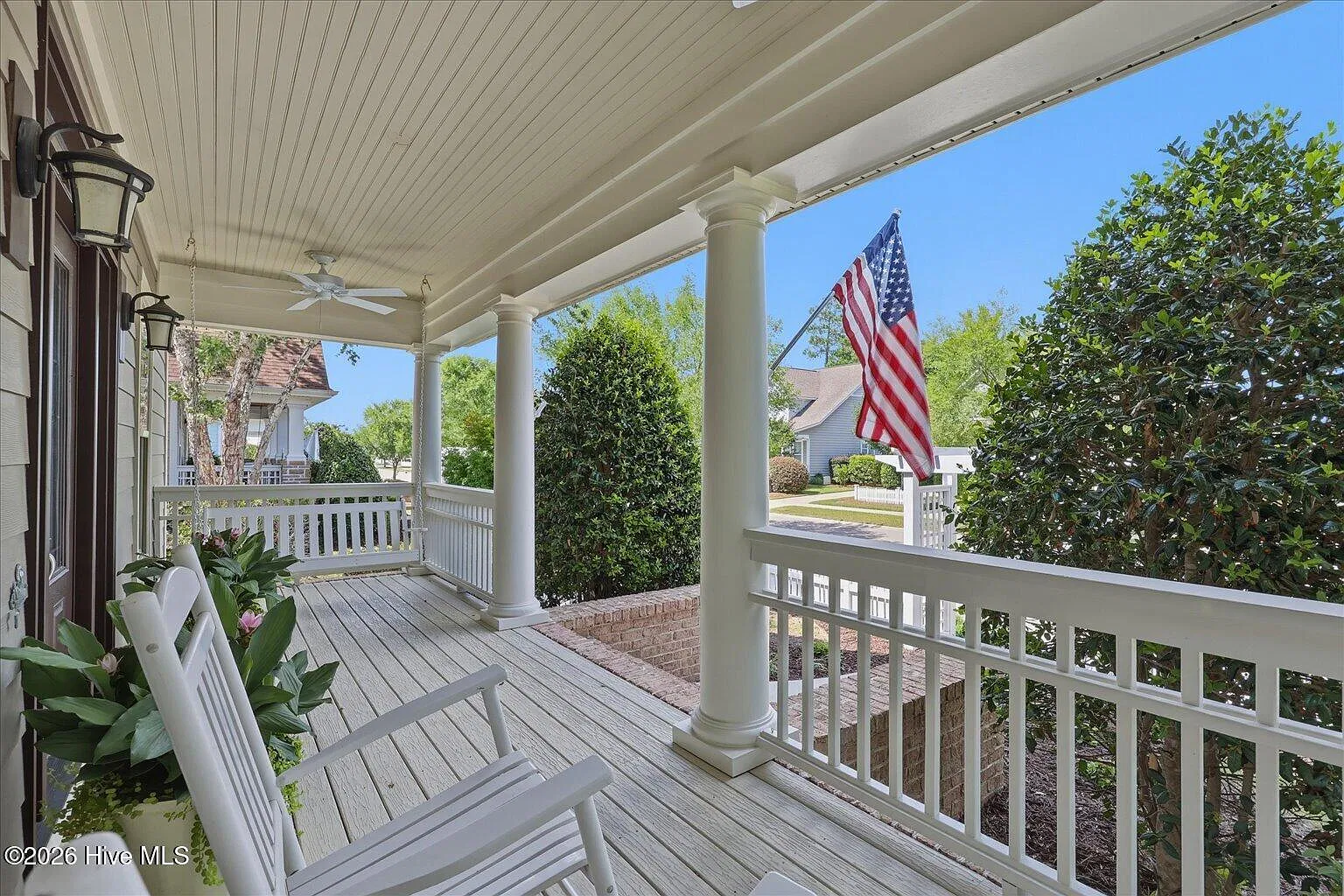4 bed, 3.5 bath, 2540 sqft, $3,100 — Photo 3