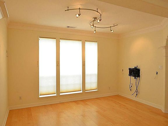 2nd image of 3208 Forrester Dr