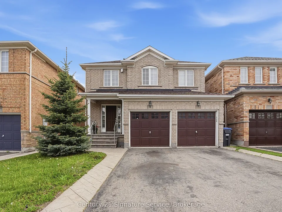 4 Cloverlawn St