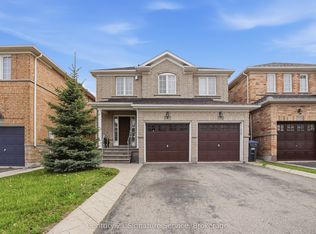 4 Cloverlawn St, Brampton, ON L7A 3X6