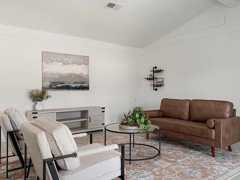 2591 Spring Valley Dr — Photo 18