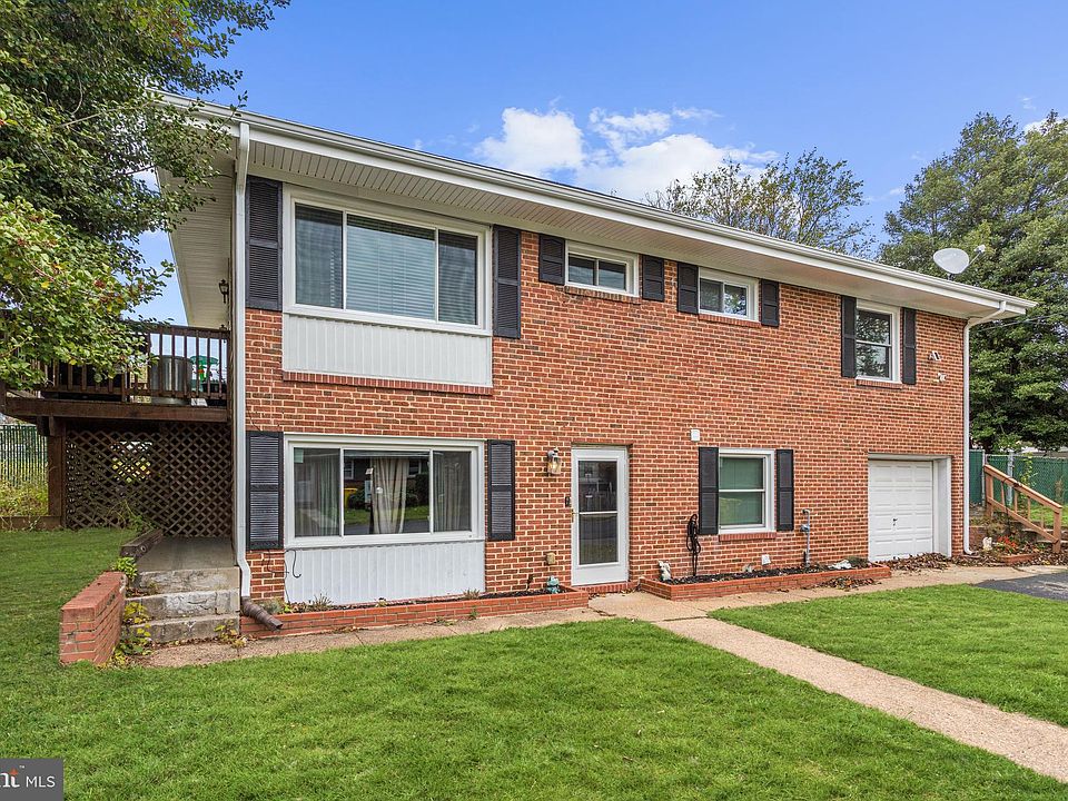 1st image of 100 Longwood Ave