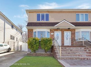 136 Tanglewood Dr, Staten Island, NY 10308