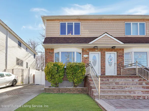 136 Tanglewood Dr, Staten Island, NY 10308